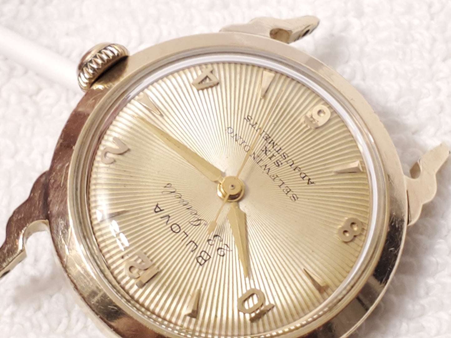Vintage Bulova Men's Self Winding Six Adjustments Gold Tone Watch 23 Jewels