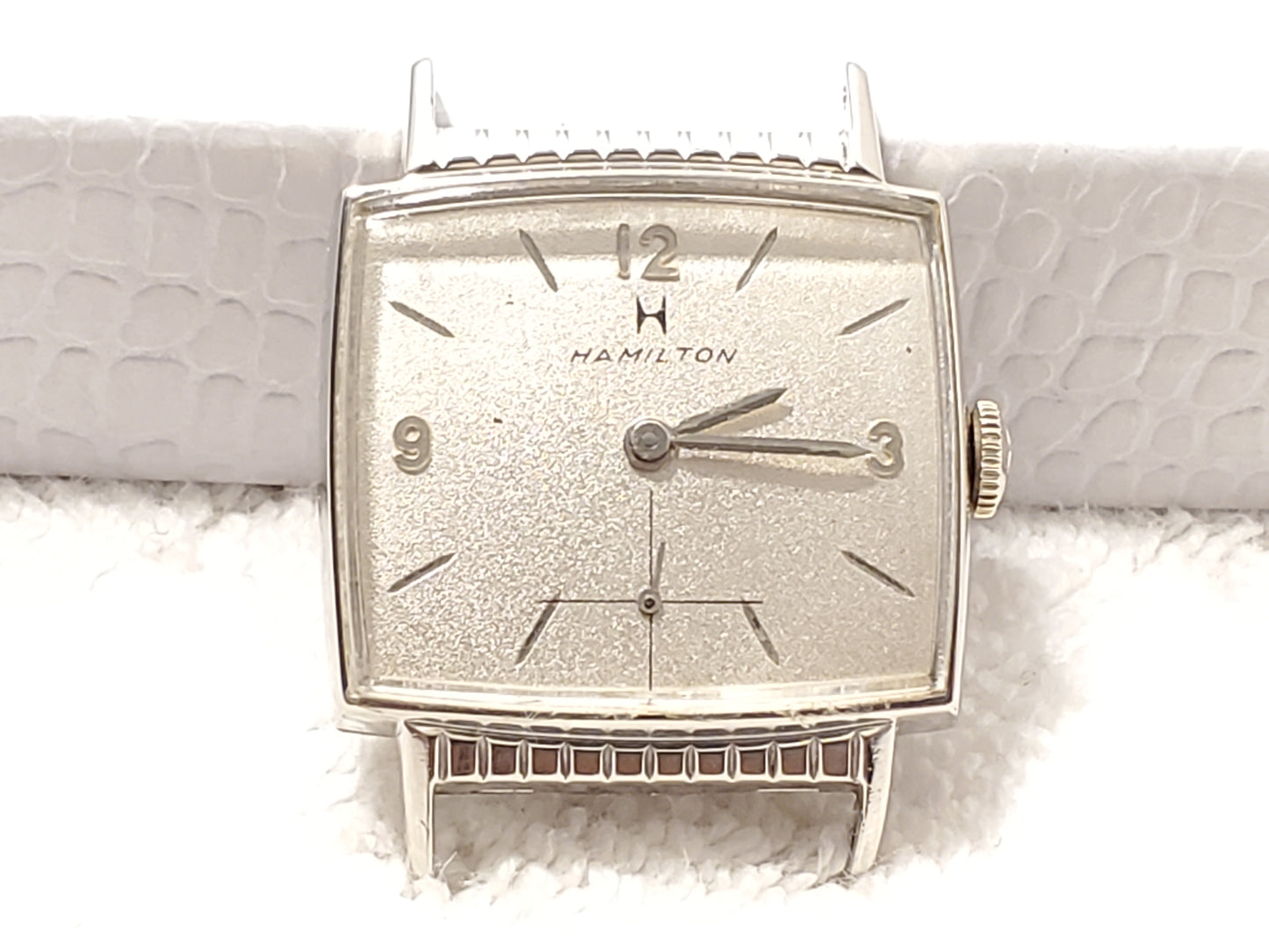 Vintage Hamilton Men’s Wind Up Watch Seventeen Jewels 10K White Gold Plated