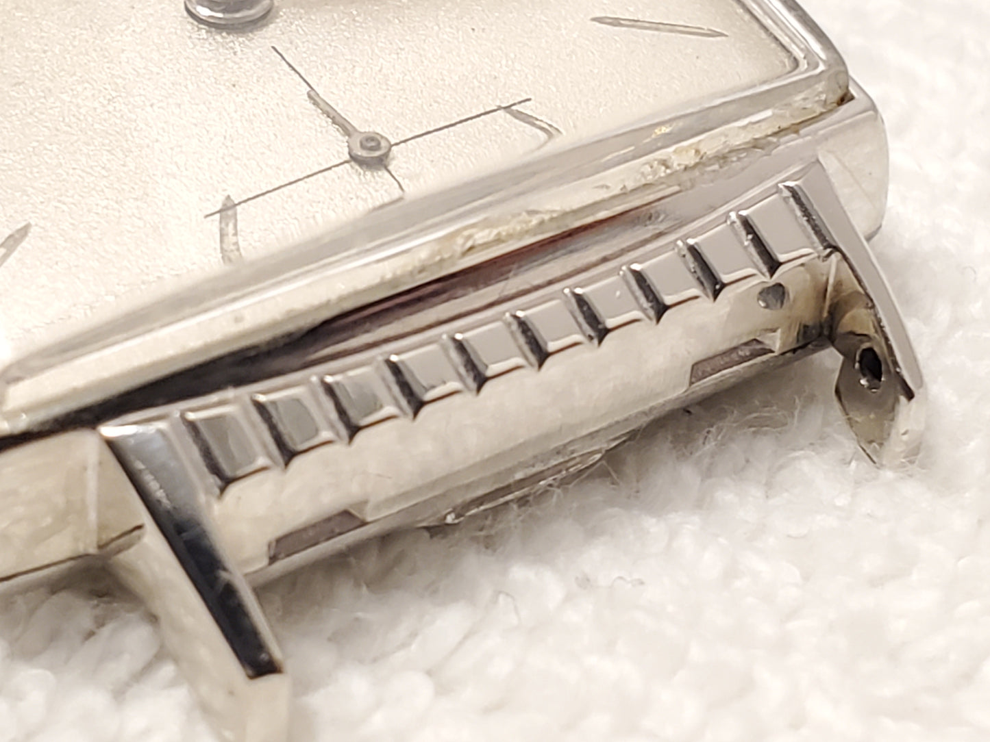 Vintage Hamilton Men’s Wind Up Watch Seventeen Jewels 10K White Gold Plated