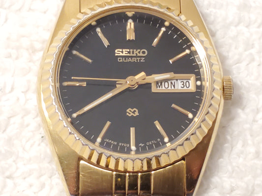 Vintage Seiko SQ Women's Black Dial Gold Tone Day Date Quartz Watch One Jewel