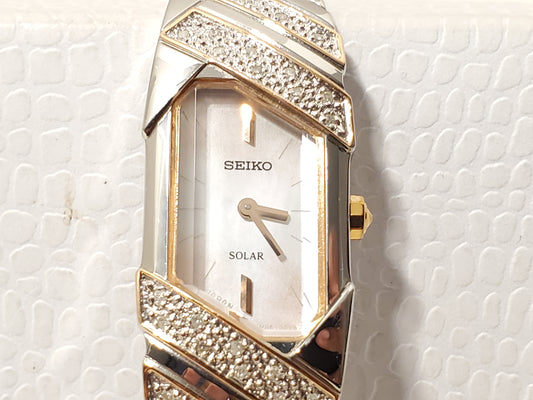 Vintage Seiko Solar Women's Watch 26 Diamonds Bezel Mother Pearl Dial Rose Gold