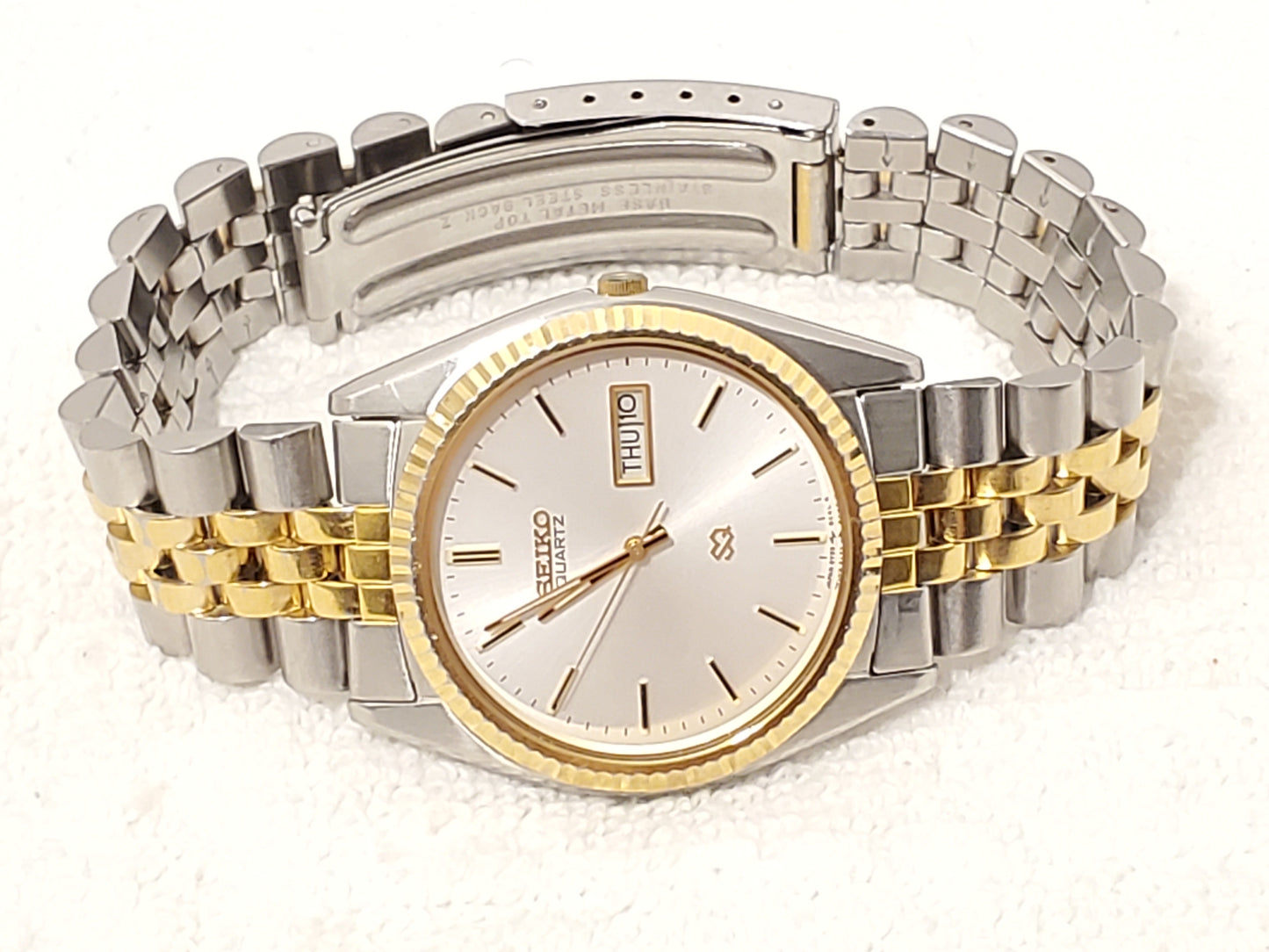 Vintage Seiko SQ Men's Presidential Day Date Watch Gold Tone 1 Jewel S Steel