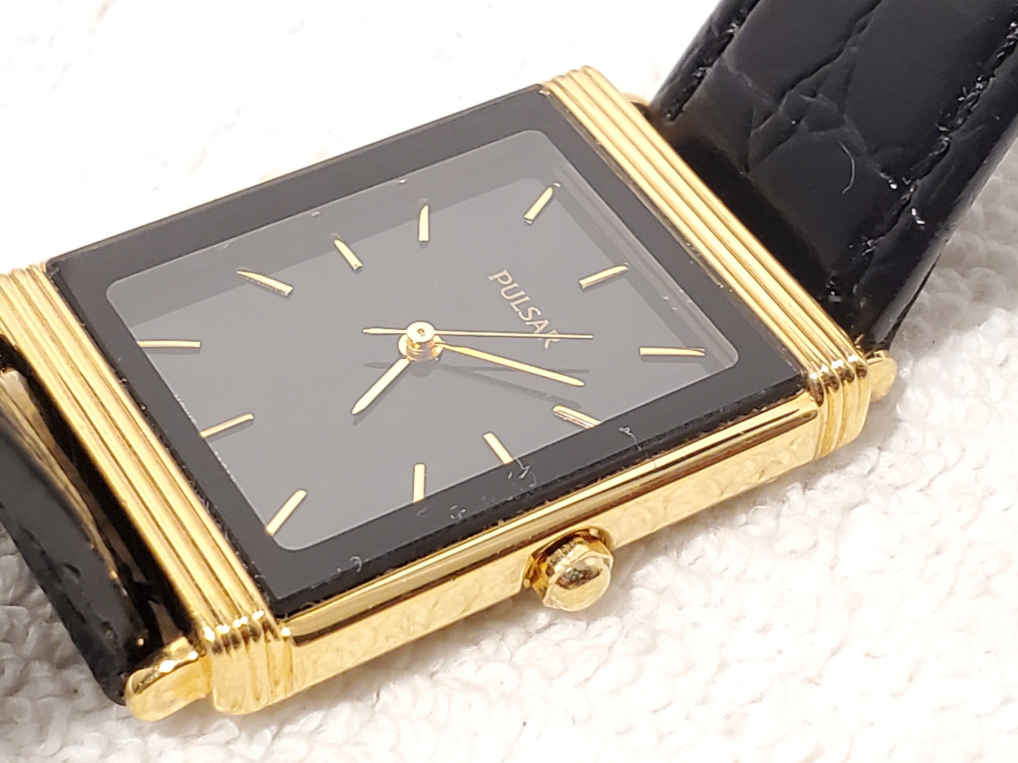 Vintage Pulsar by Seiko Women's Tank Gold Tone Watch Black Dial Leather Strap SS
