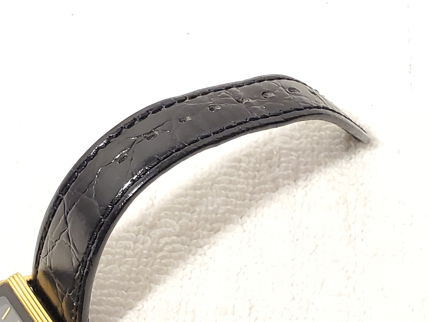 Vintage Pulsar by Seiko Women's Tank Gold Tone Watch Black Dial Leather Strap SS