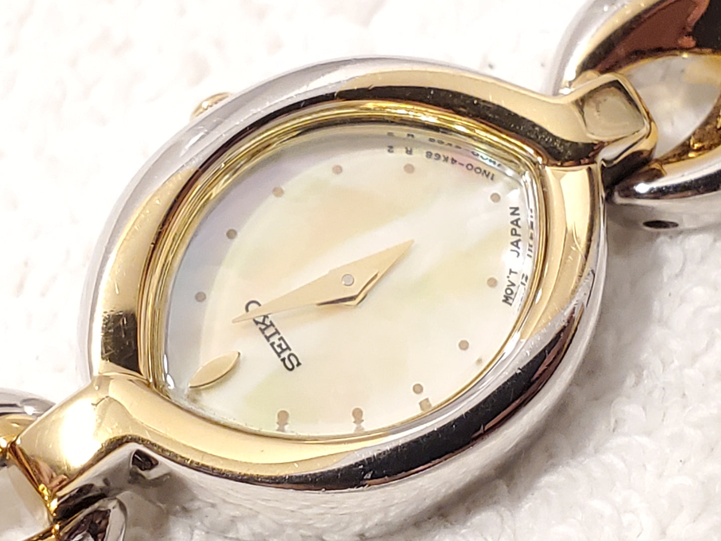Vintage Seiko Women Two Tone Watch Mother Pearl Dial Thick Link Bracelet S Steel