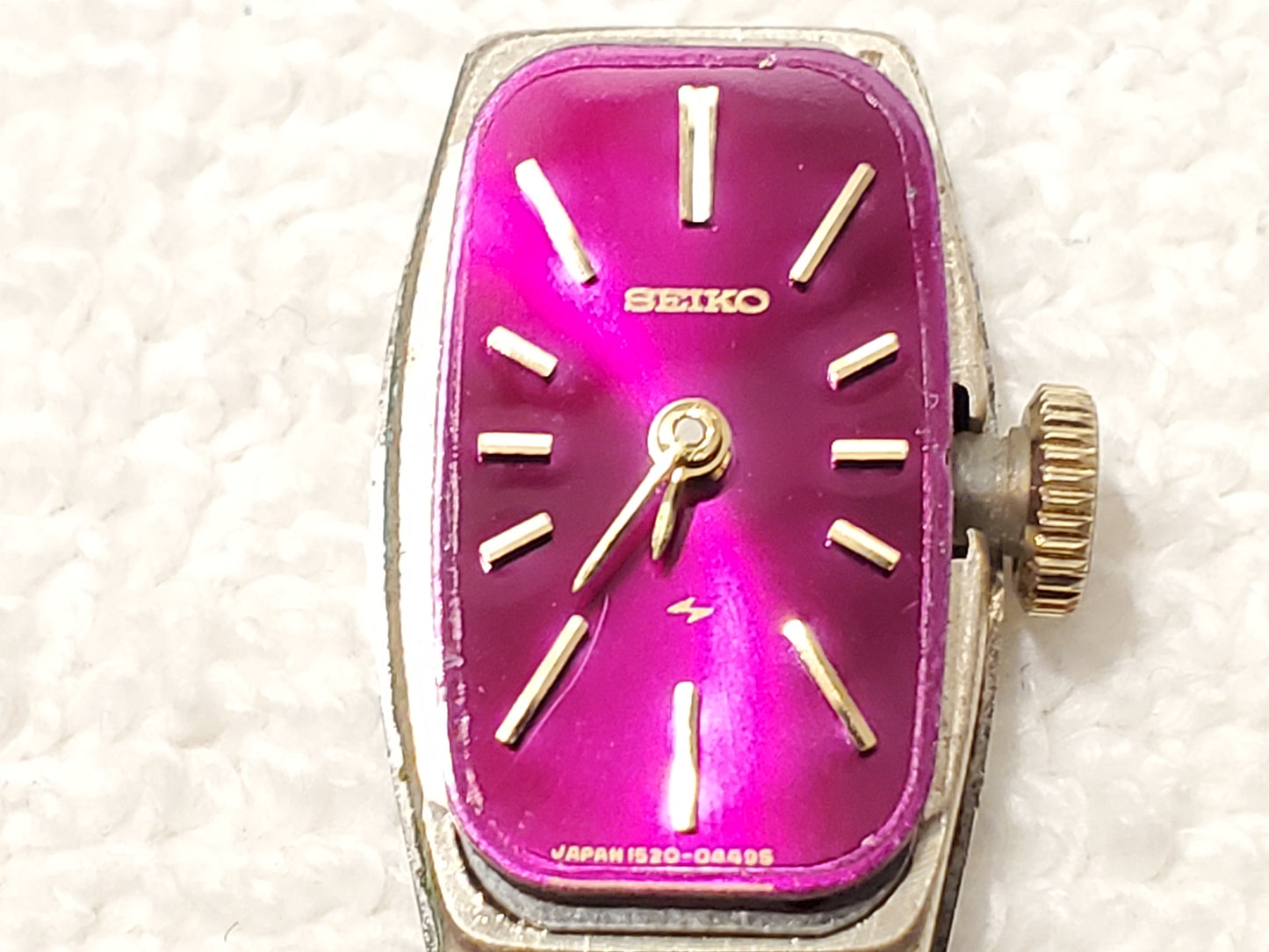 Vintage Seiko Gold Plated Tone Women's Wind Up Watch Seventeen Jewels S Steel