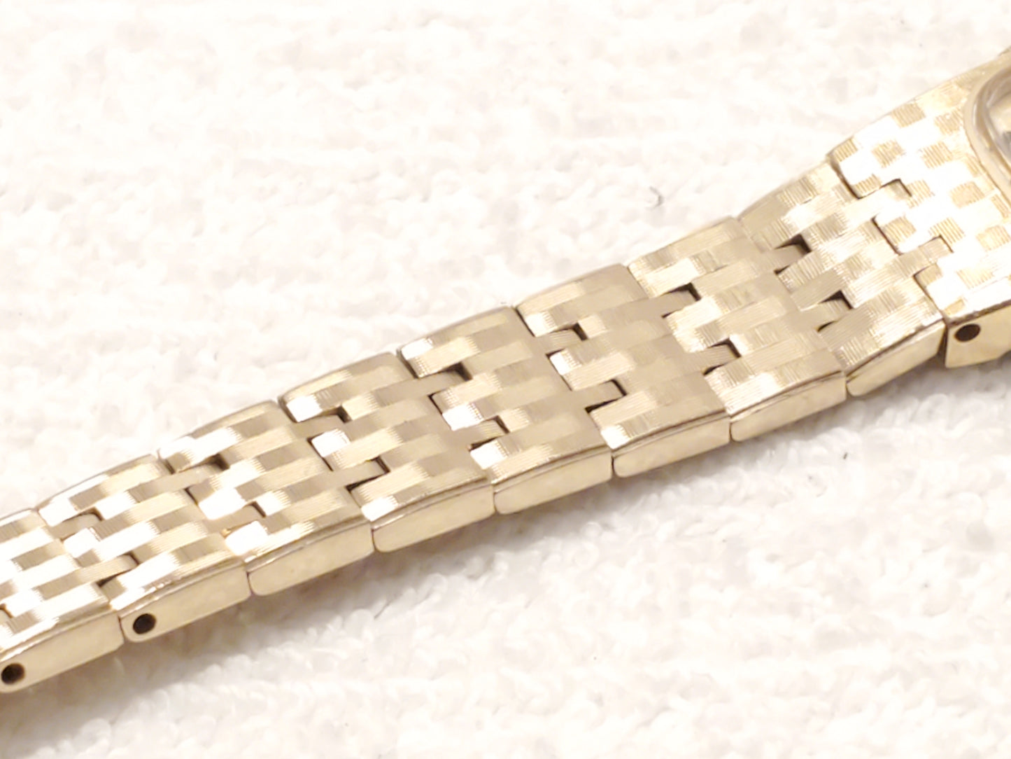 Vintage Seiko Women's Manual Wind Up Petite Case Watch Seventeen Jewels S Steel