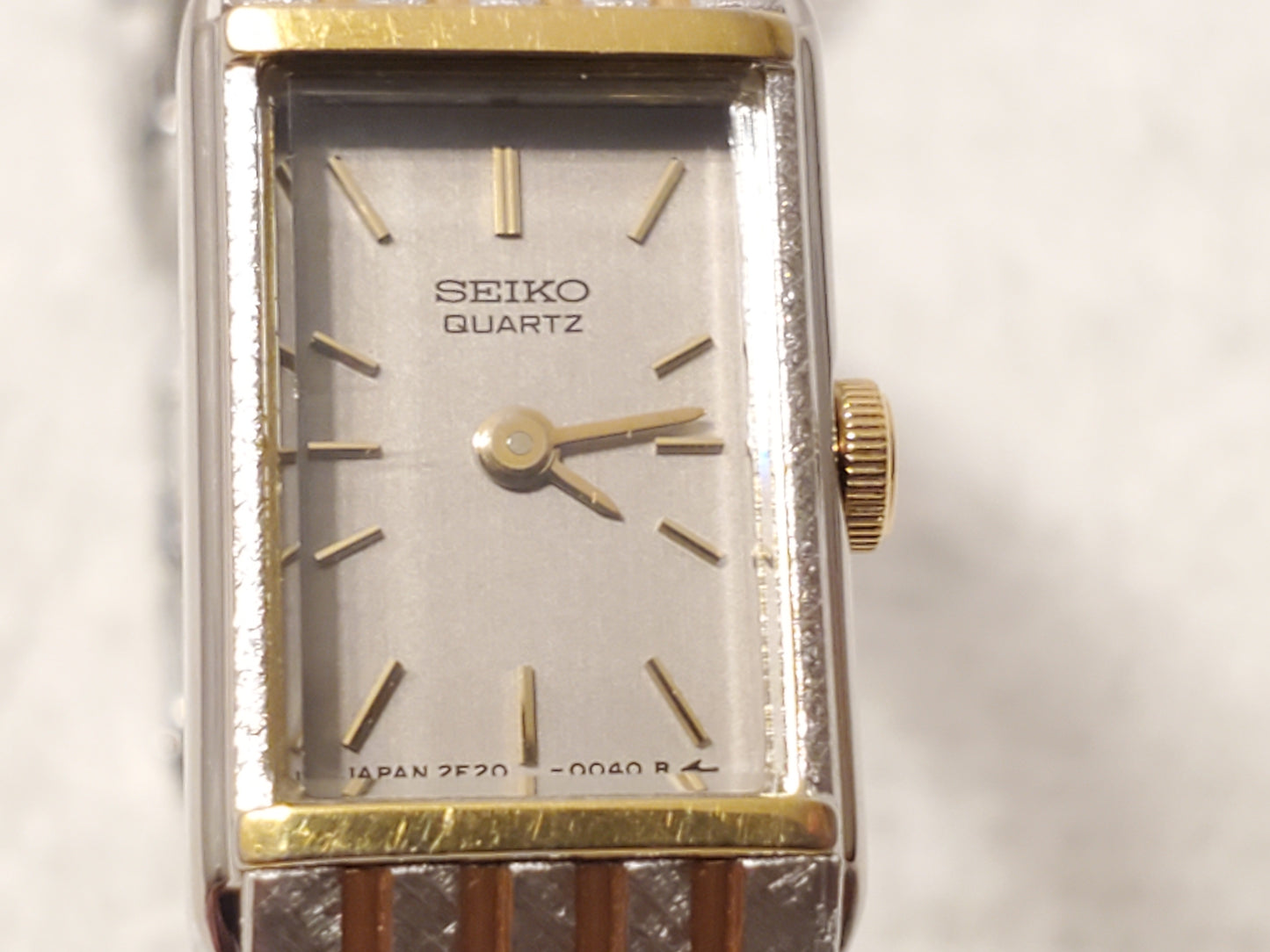 Vintage Seiko Gold Plated Women's Tank Watch Two Jewels Base Metal S Steel Chain
