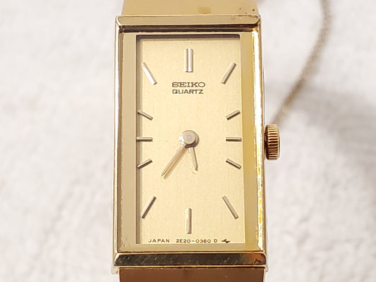 Vintage Seiko Women's Tank Watch Gold Plated Two Jewels S Steel Chain Base Metal