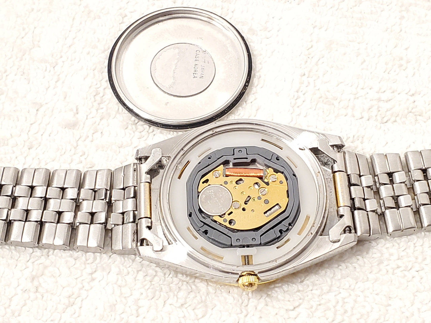 Vintage Citizen CQ Presidental Mens Day Date Quartz Watch Gold Tone Blue Dial SS