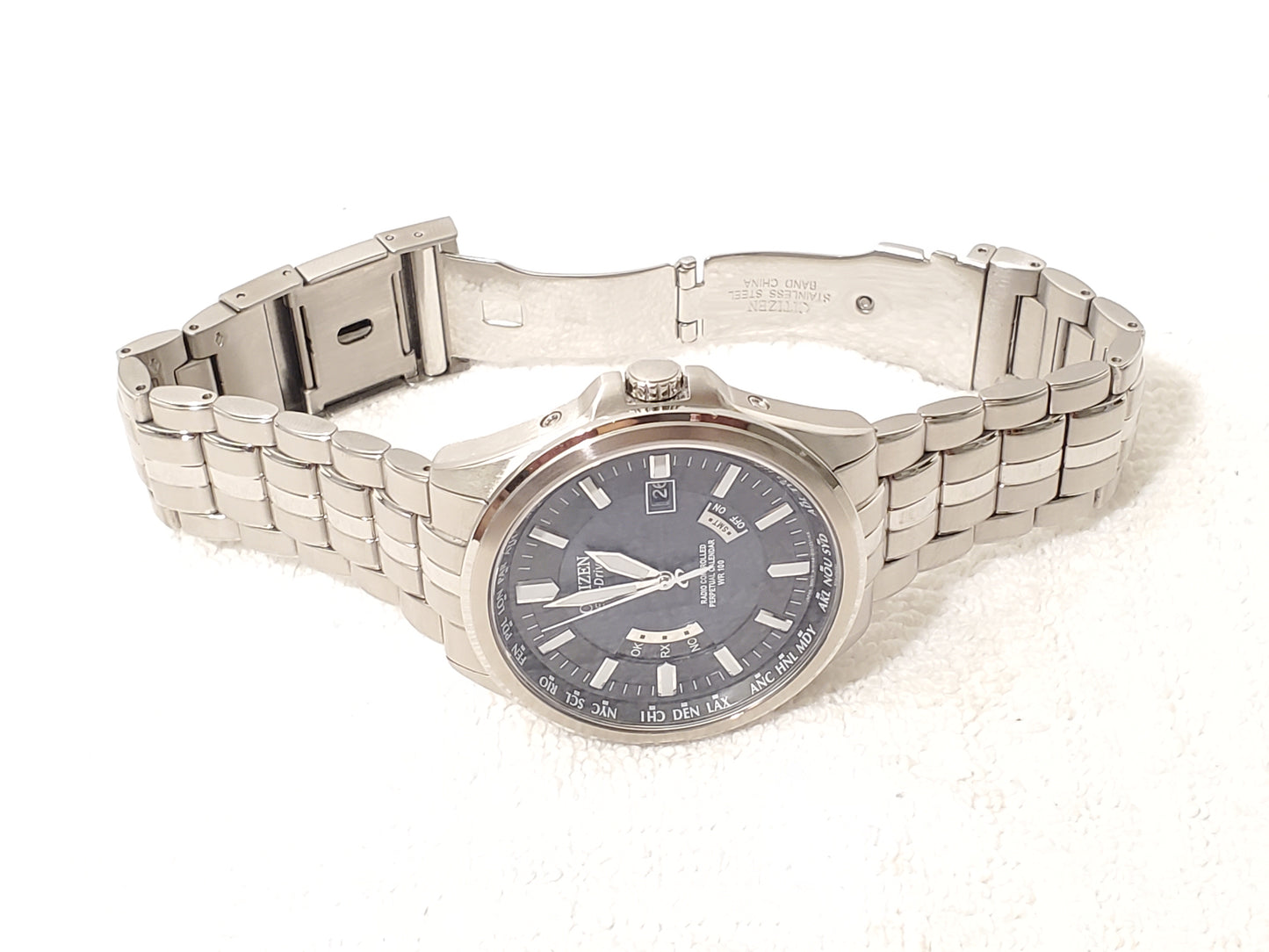 Citizen Eco Drive World Perpetual Calendar Radio Controlled Men's Watch S Steel