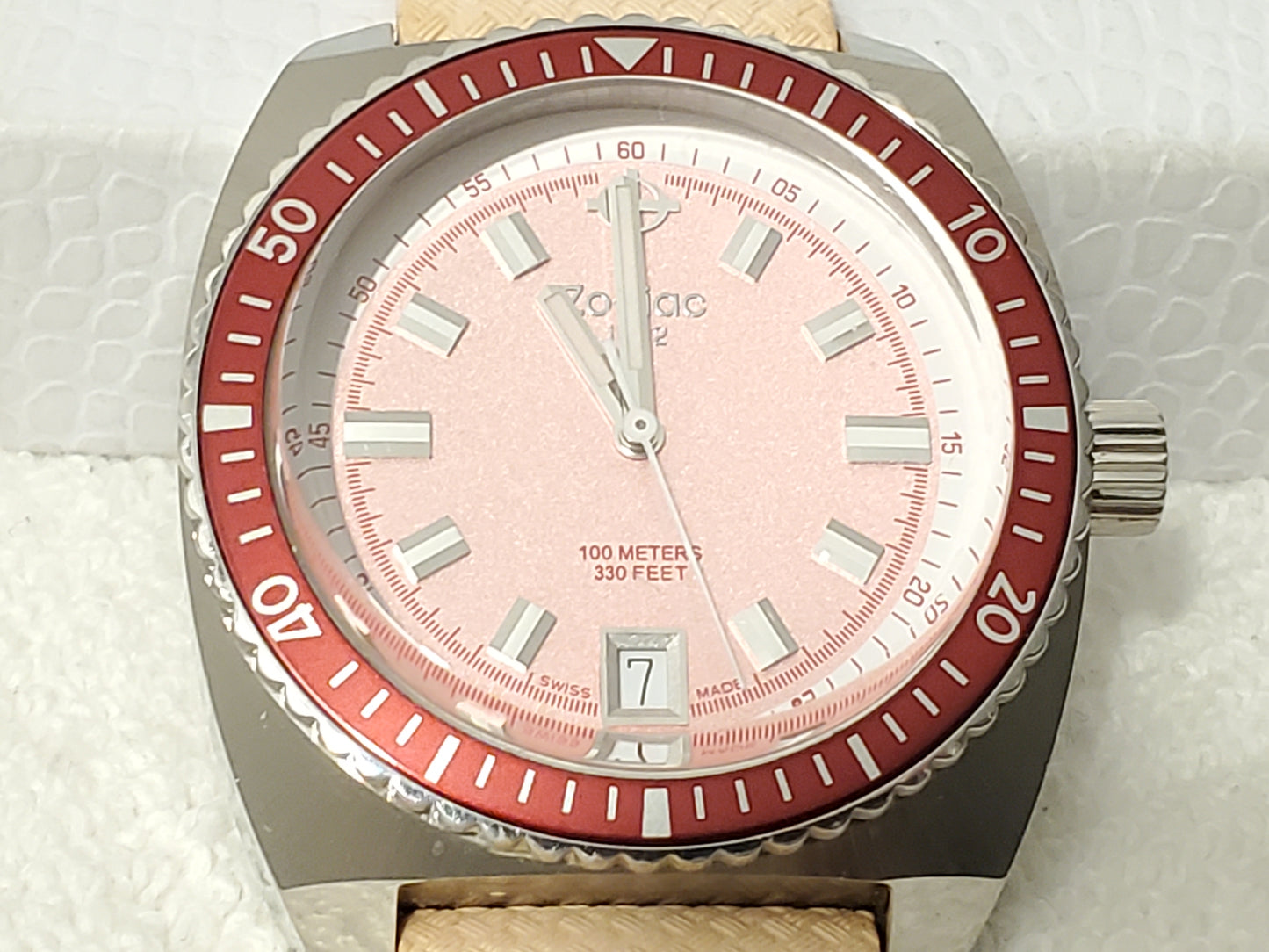 Zodiac Sea Dragon Women's Pink Date Swiss Made Watch Five Jewels Stainless Steel