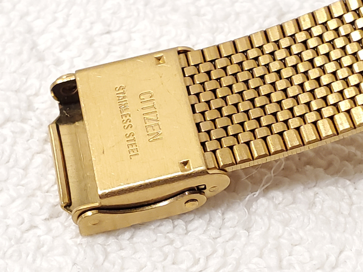 Vintage Citizen CQ Men’s Stainless Steel Gold Plated Quartz Watch Mesh Band