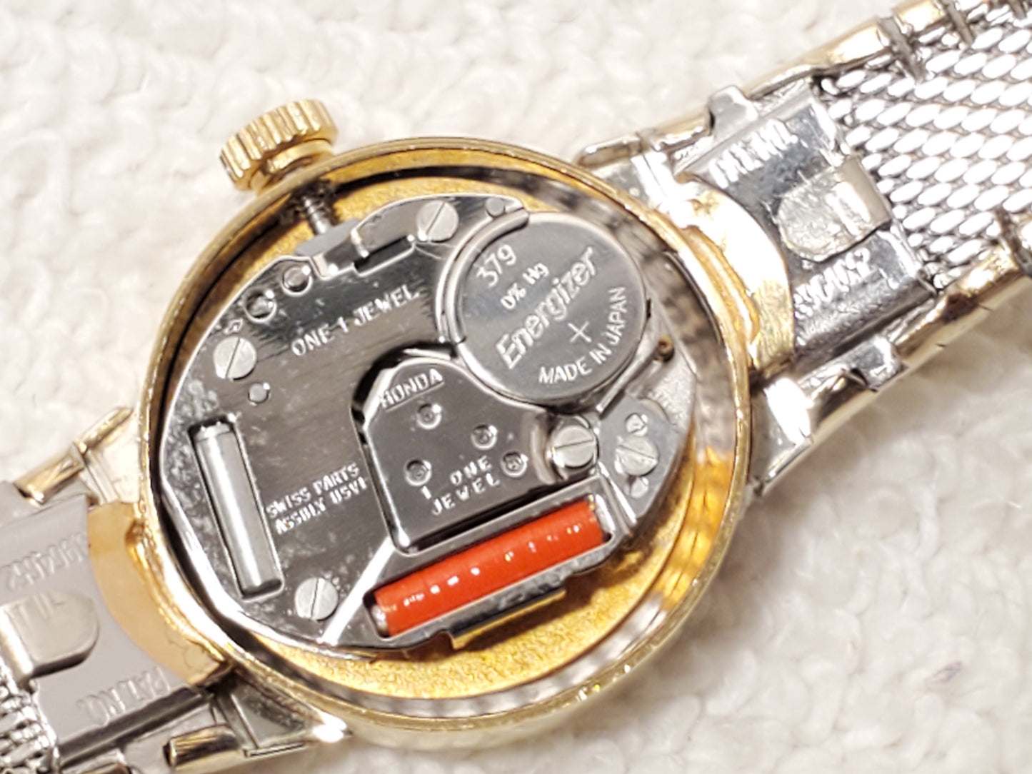 Vintage Wittnauer Swiss Two Diamonds Womens Watch 1 Jewel Gold Plated Base Metal