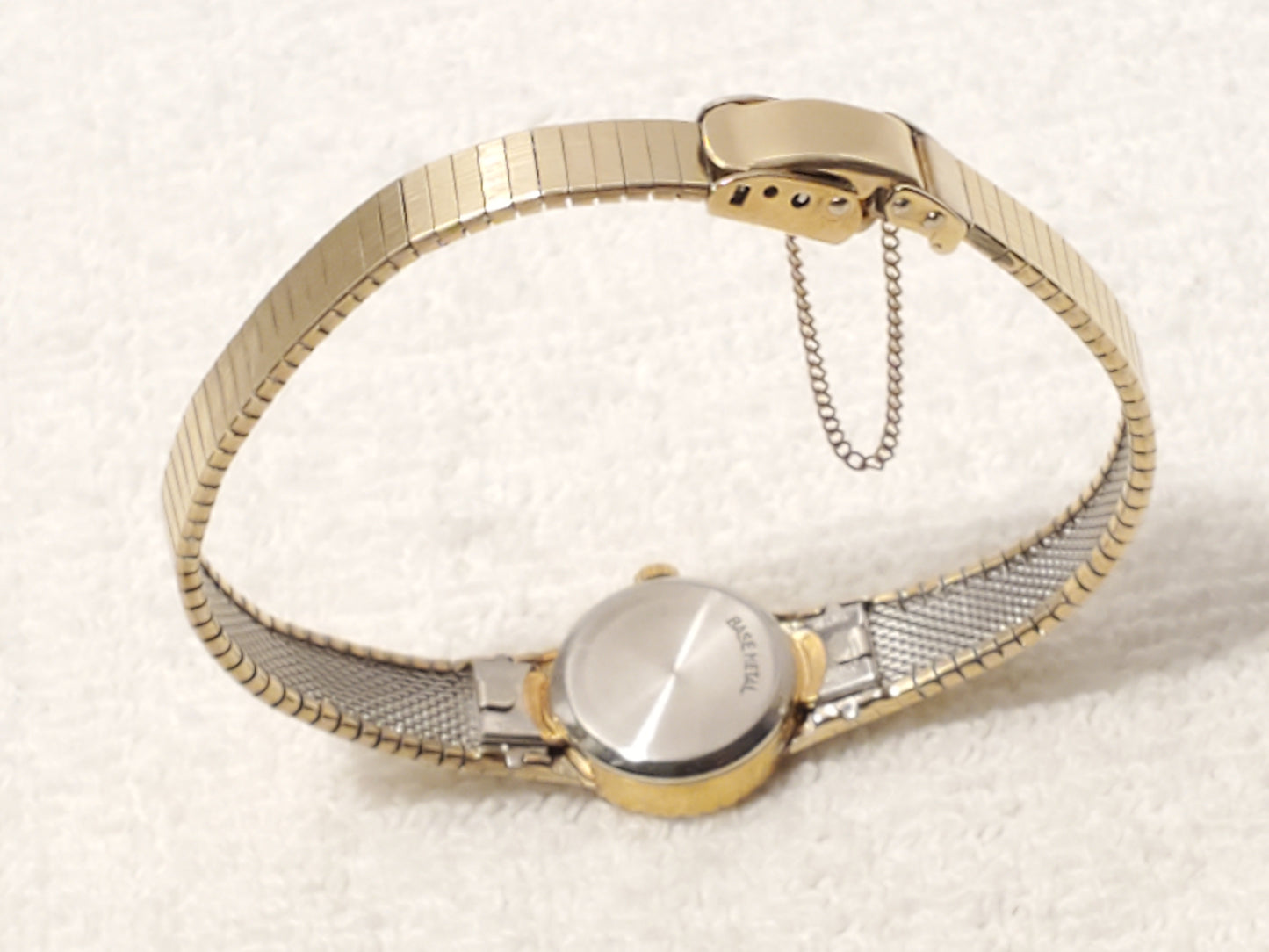 Vintage Wittnauer Swiss Two Diamonds Womens Watch 1 Jewel Gold Plated Base Metal