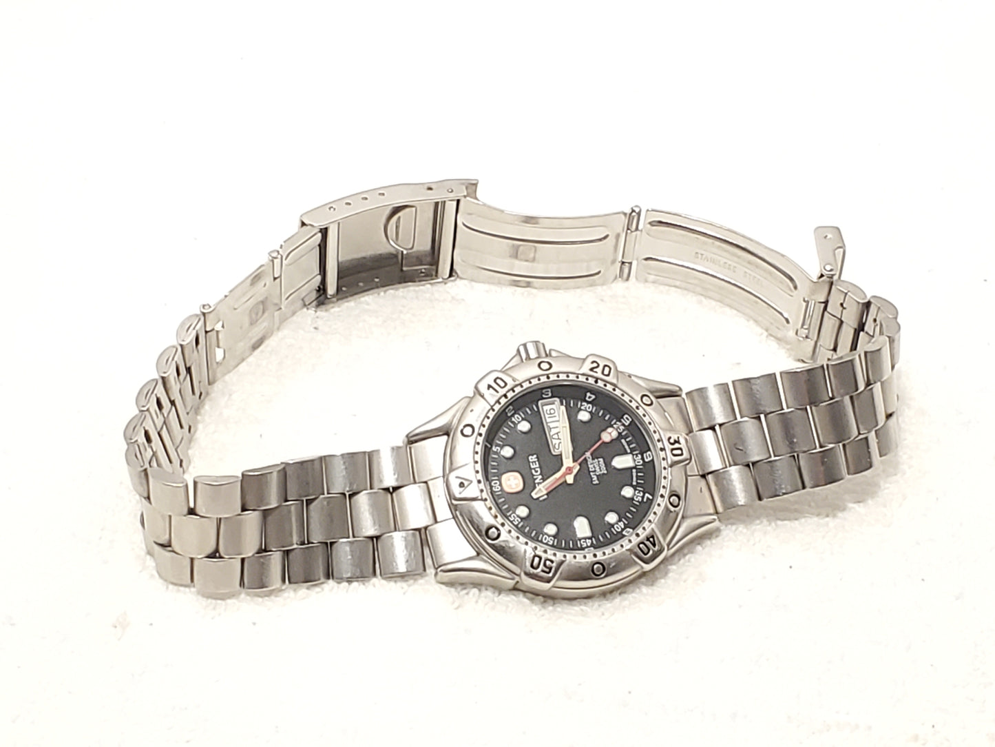Vintage Wenger SMT Design Men's Day Date Watch WR 200 Meters Black Dial S Steel