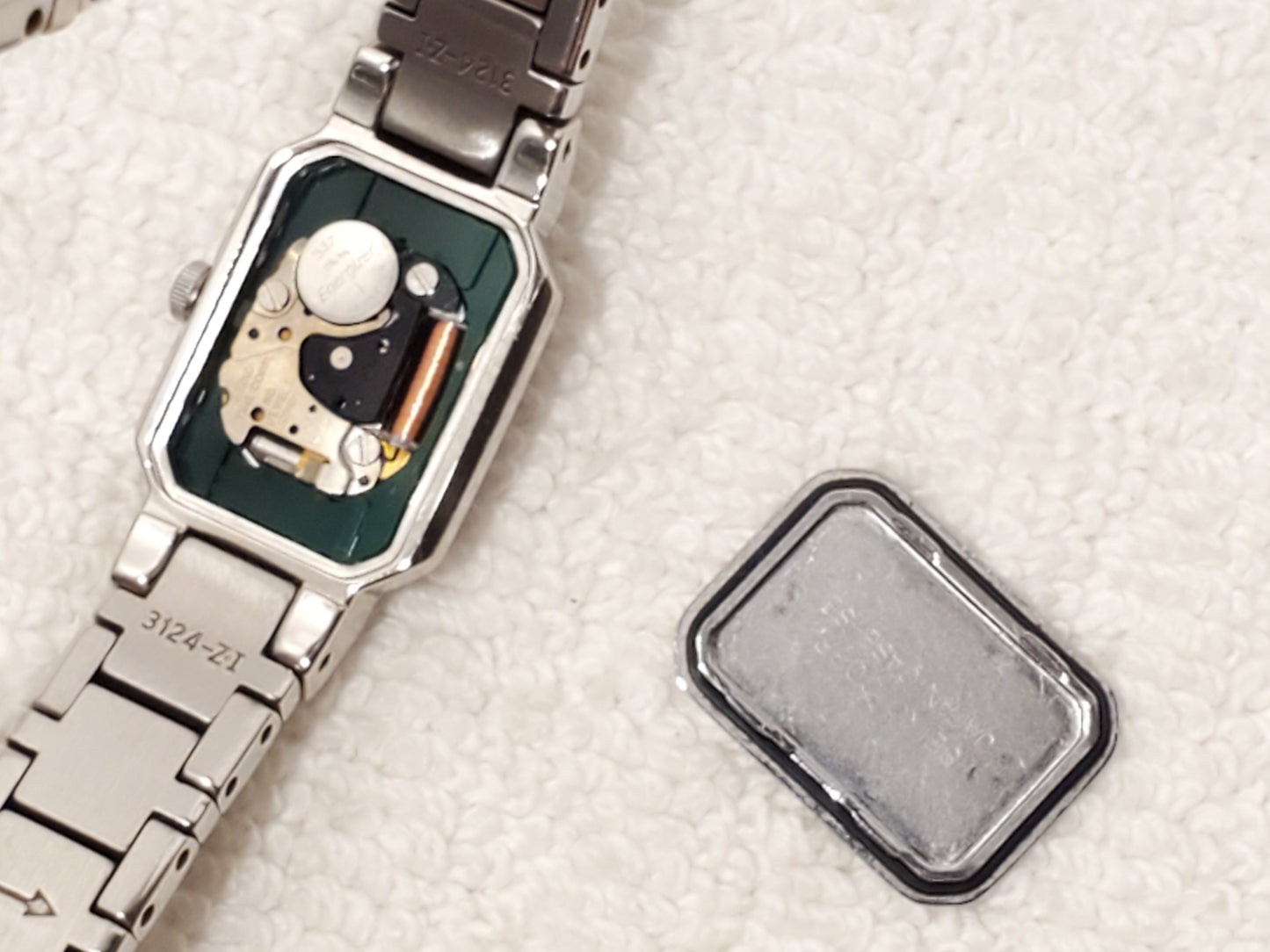 Vintage Seiko Diamonds Bezel Women's Stainless Steel Quartz Watch Roman Numeral