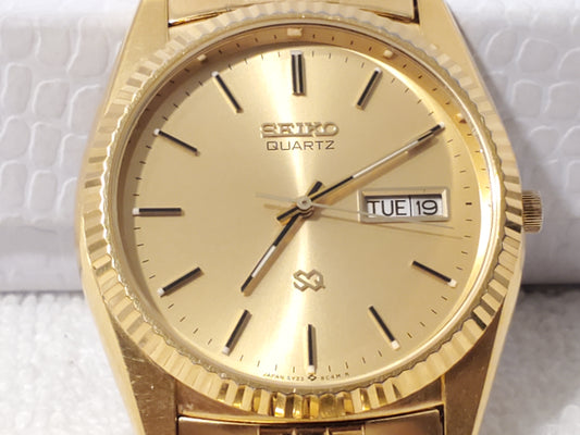 Vintage Seiko SQ Men's Presidential Day Date Gold Tone Watch One Jewel S Steel