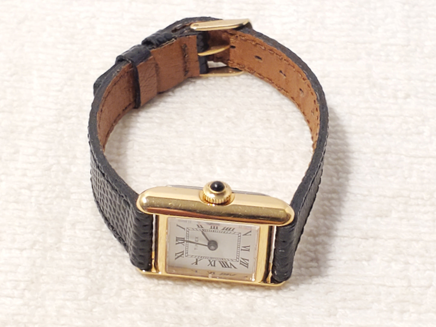Vintage Timex Women's Tank Wind Up Gold Tone Watch Roman Numerals White Dial SS