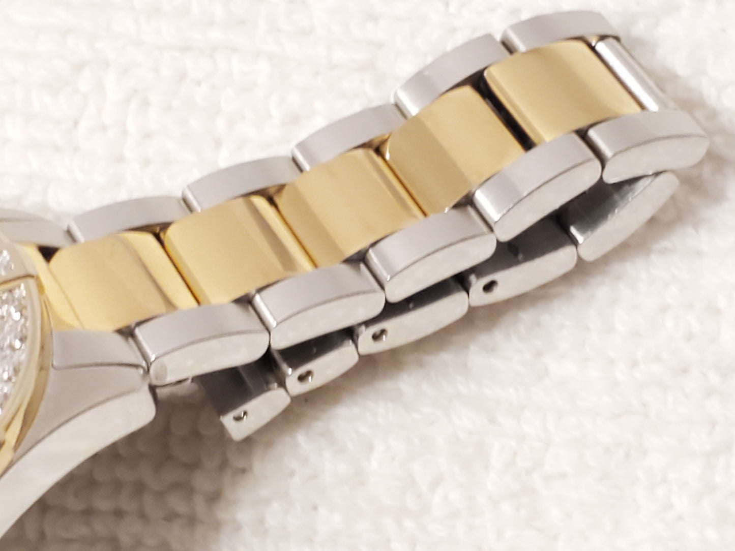 Bulova Women's Gold Tone Mother Pearl Diamonds Dial Bezel Stainless Steel Watch