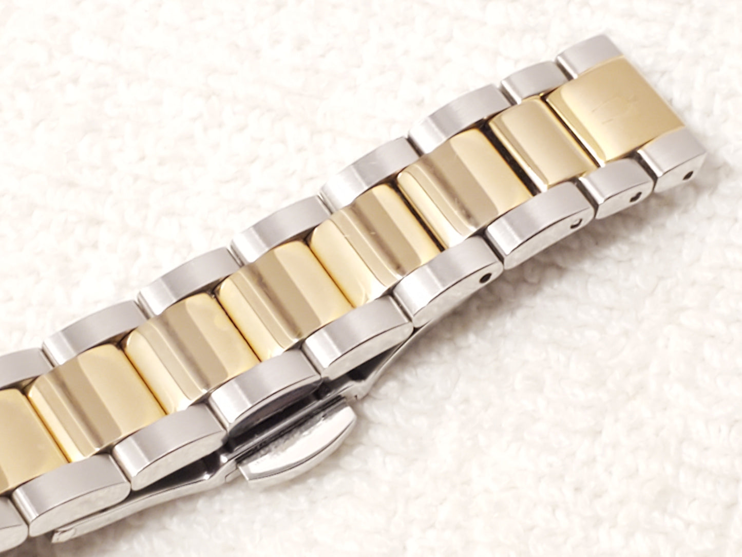Bulova Women's Gold Tone Mother Pearl Diamonds Dial Bezel Stainless Steel Watch
