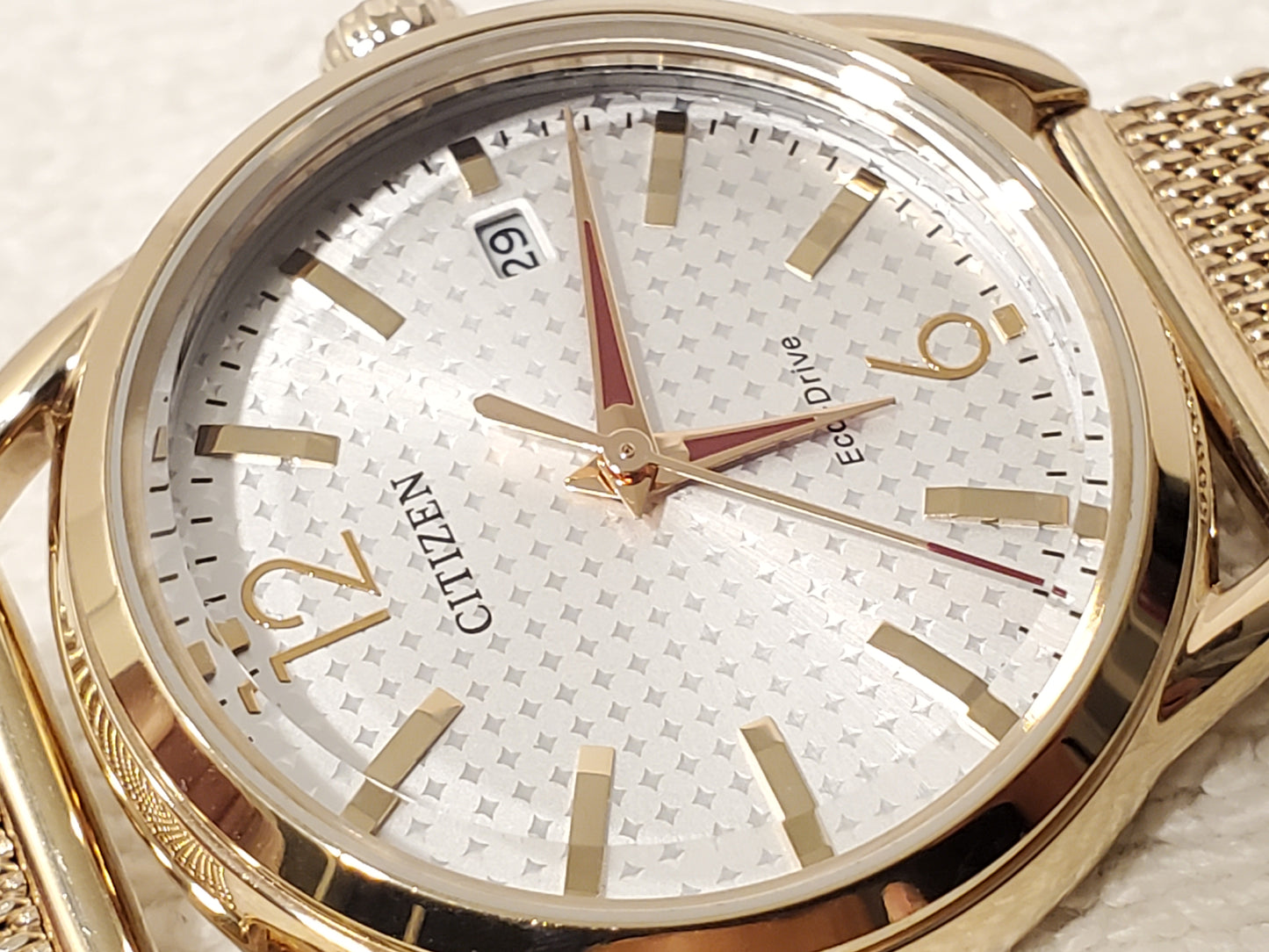 Citizen Eco Drive Women's Silver Dial Gold Tone Mesh Band Date Watch S Steel