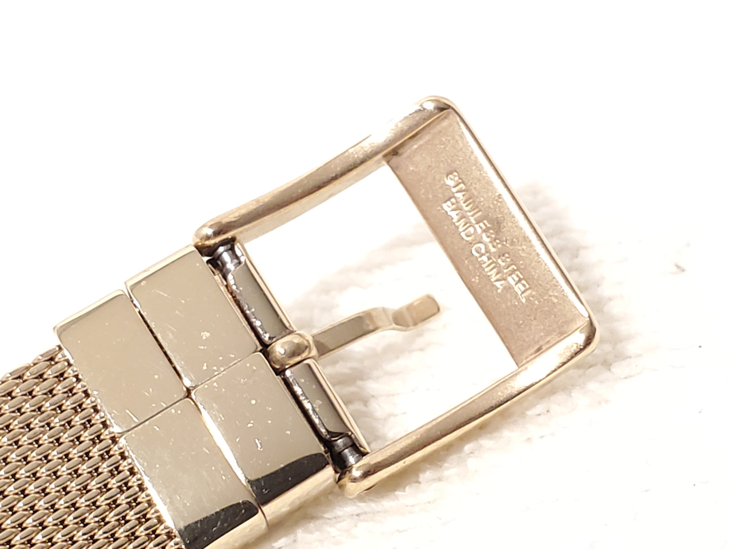 Citizen Eco Drive Women's Silver Dial Gold Tone Mesh Band Date Watch S Steel