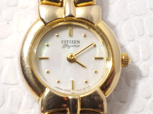 Vintage Citizen Women's Gold Plated Tone Quartz Watch Mother Pearl Dial 6 Jewels