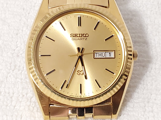 Vintage Seiko SQ Men's Presidential Day Date Gold Tone Watch One Jewel S Steel