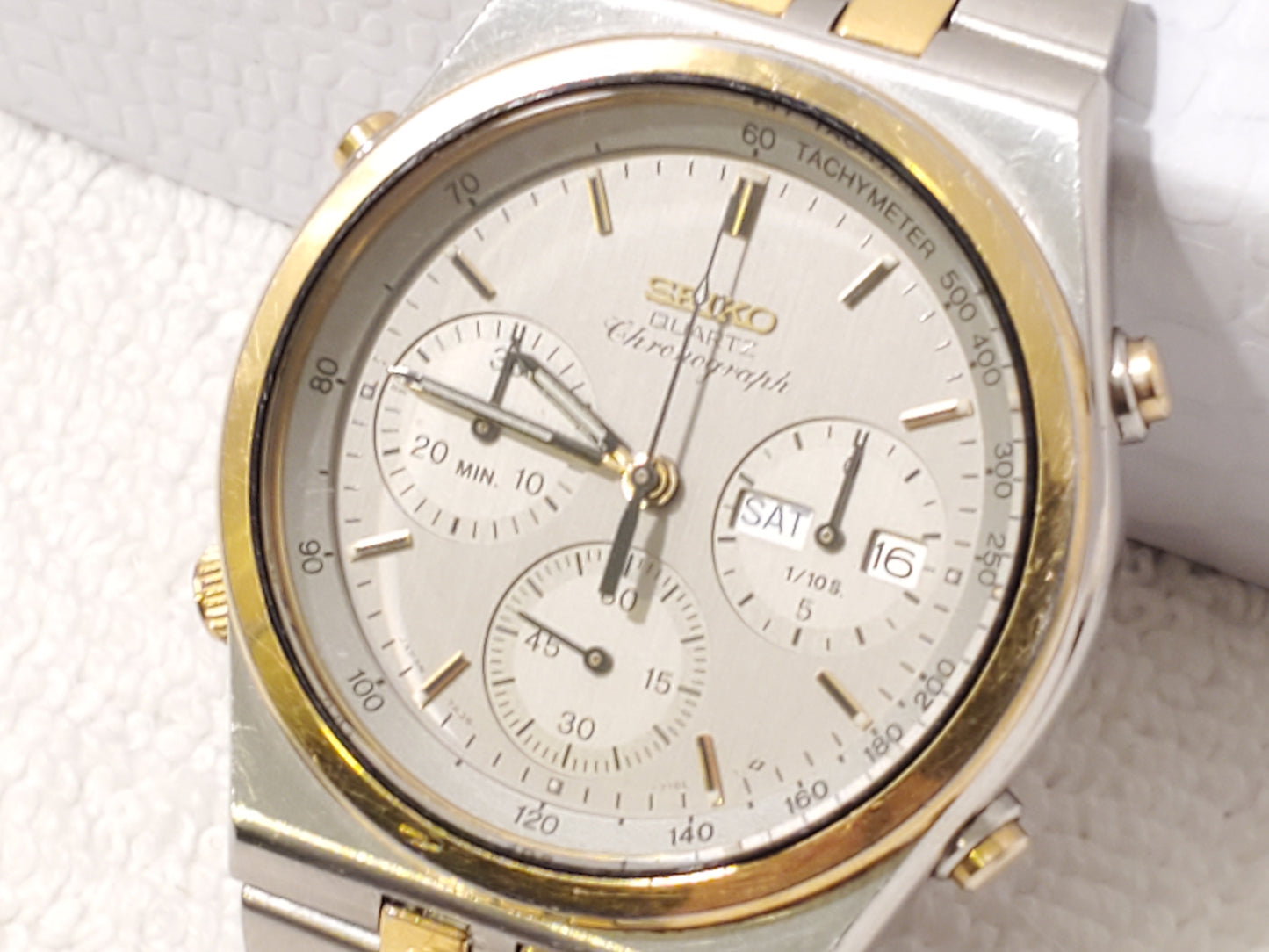 Vintage Seiko Men Chronograph Day Date Quartz Watch 15 Jewels S Steel Gold Tone