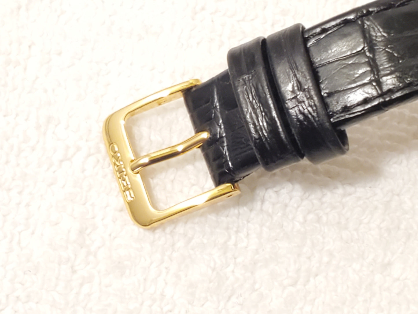 Vintage Seiko Men's Gold Tone Tank Watch White Dial Roman Numerals Leather Strap