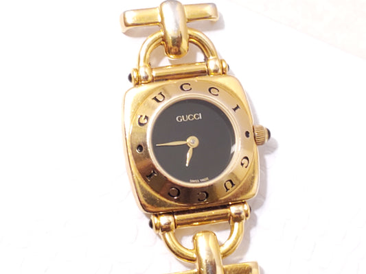 Vintage Gucci Swiss Made 6300L Women's Gold Plated Watch Three Jewels Black Dial