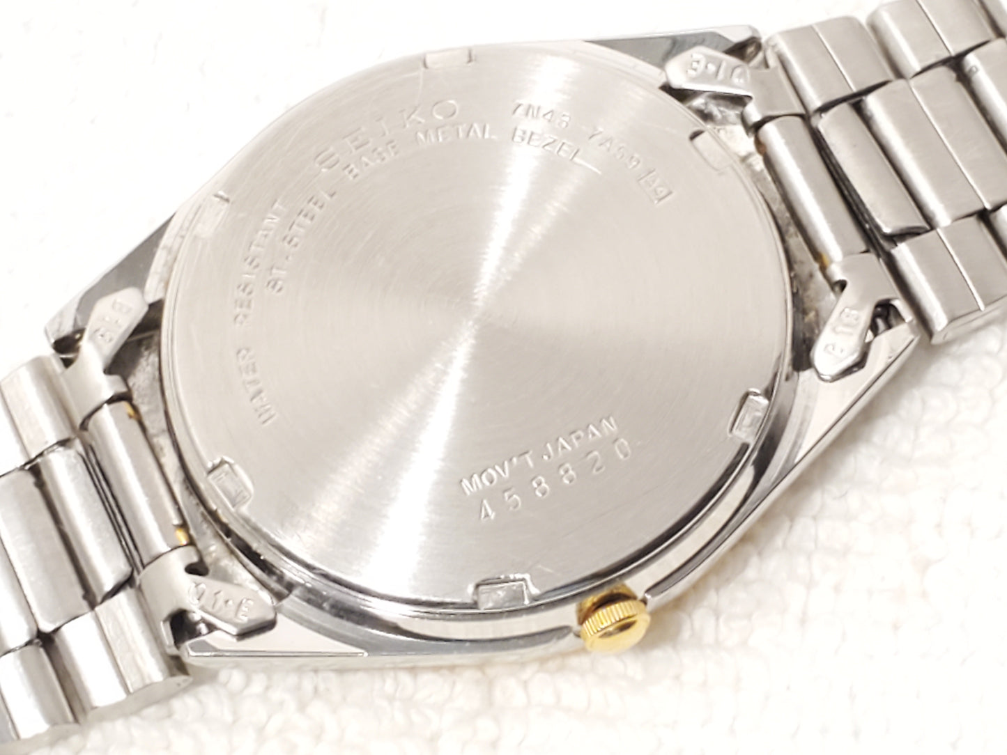 Vintage Seiko Men's Gray Dial Gold Tone Day Date Stainless Steel Watch One Jewel