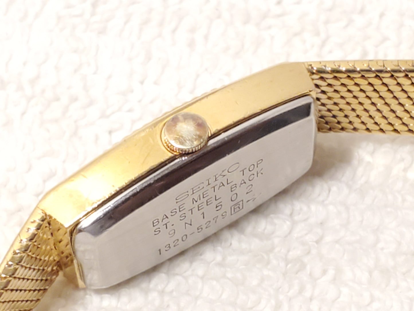 Vintage Seiko Women's Gold Plated Quartz Watch Brown One Diamond Dial Six Jewels