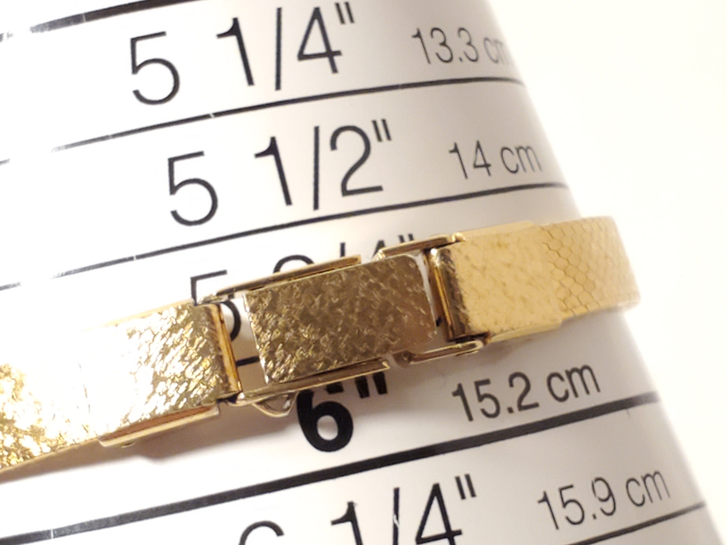 Vintage Seiko Women's Gold Plated Quartz Watch Brown One Diamond Dial Six Jewels