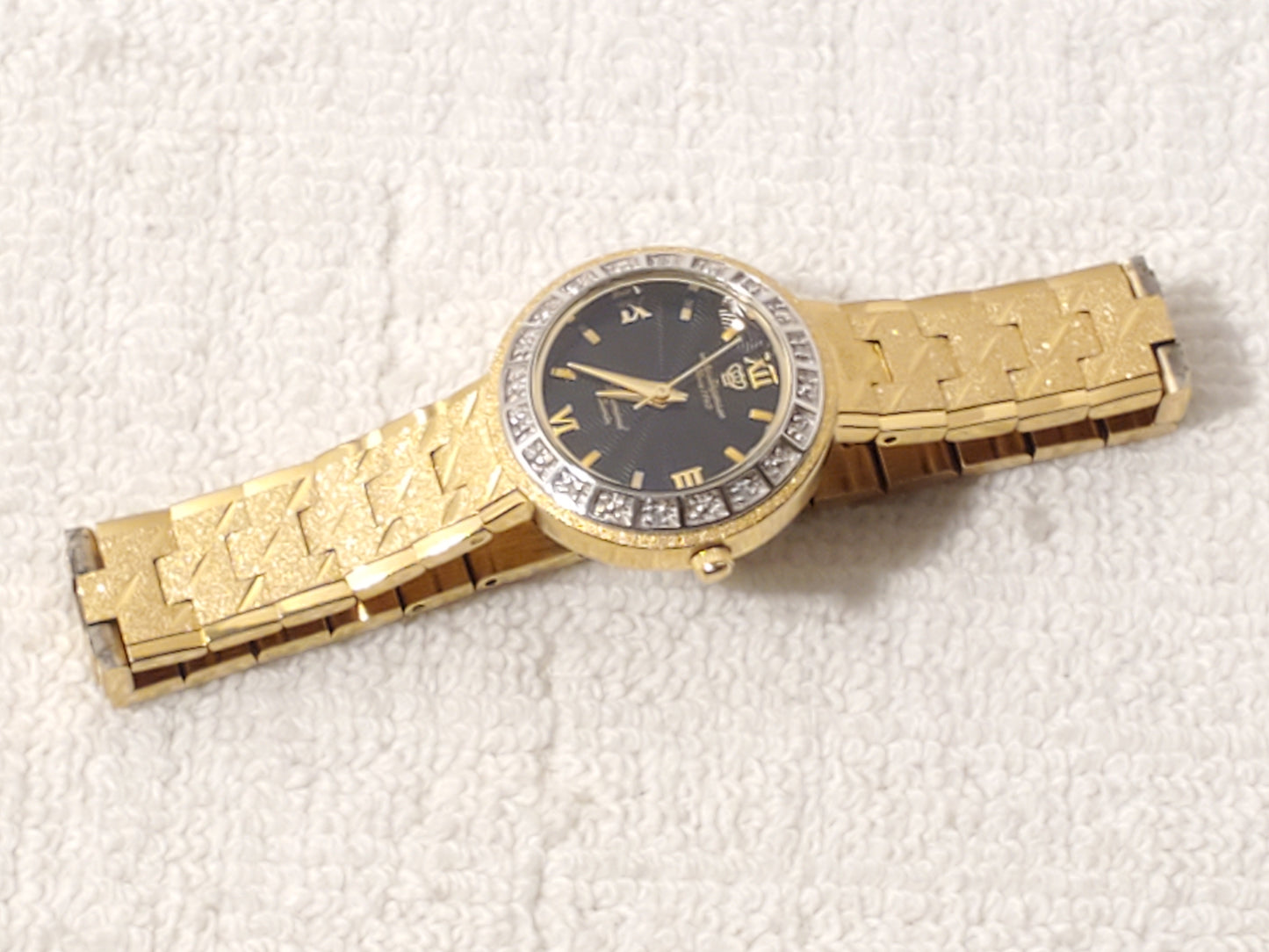 Vintage Jules Jurgensen Women Gold Plated Diamonds Bezel Watch Black Dial SS 1J