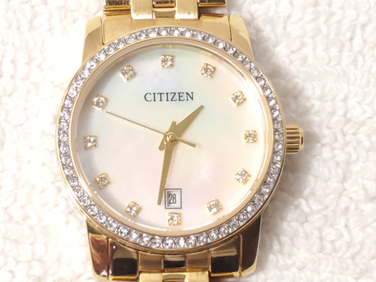 Citizen Womens Gold Tone Stainless Steel Quartz Watch Mother Pearl Dial Crystals