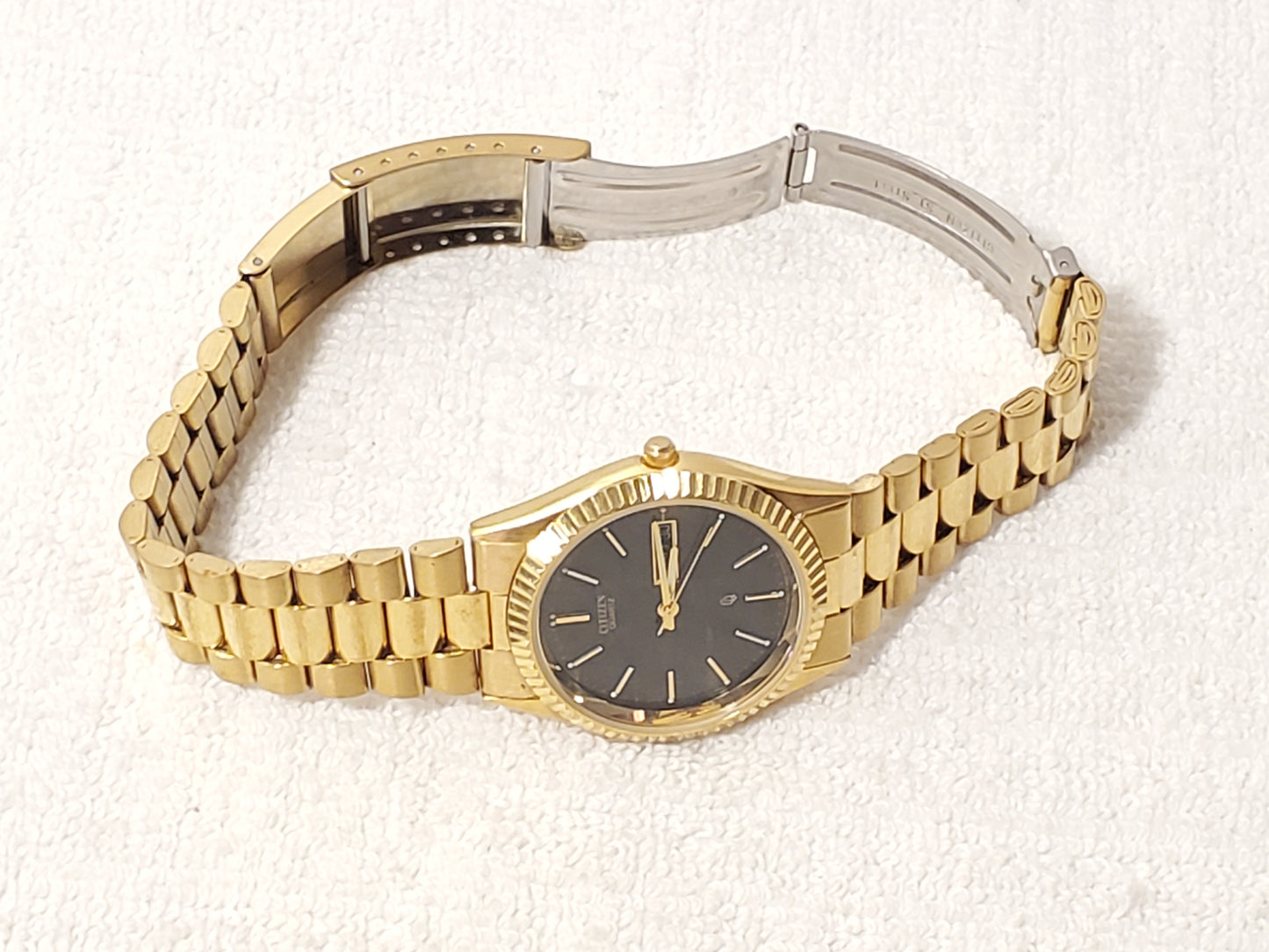 Vintage Citizen CQ Men's Presidential Day Date Gold Plated Watch Black Dial