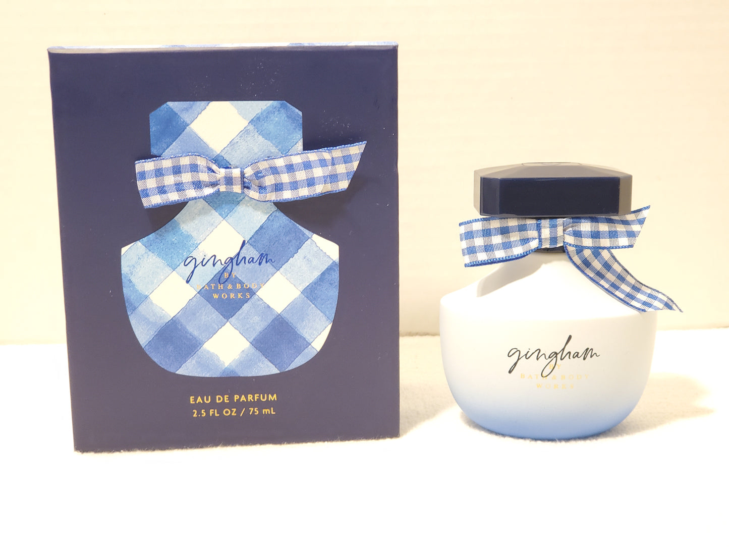 Bath & Body Works Gingham Eau De Parfum 2.5 oz Bottle Perfume Spray Blue NIB