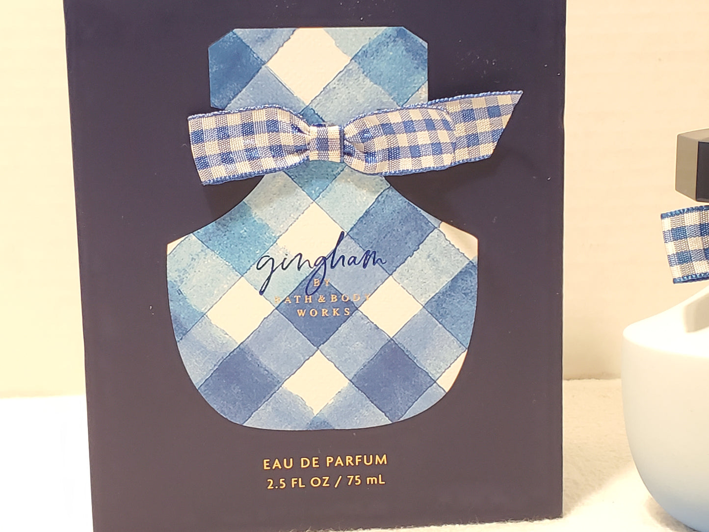 Bath & Body Works Gingham Eau De Parfum 2.5 oz Bottle Perfume Spray Blue NIB