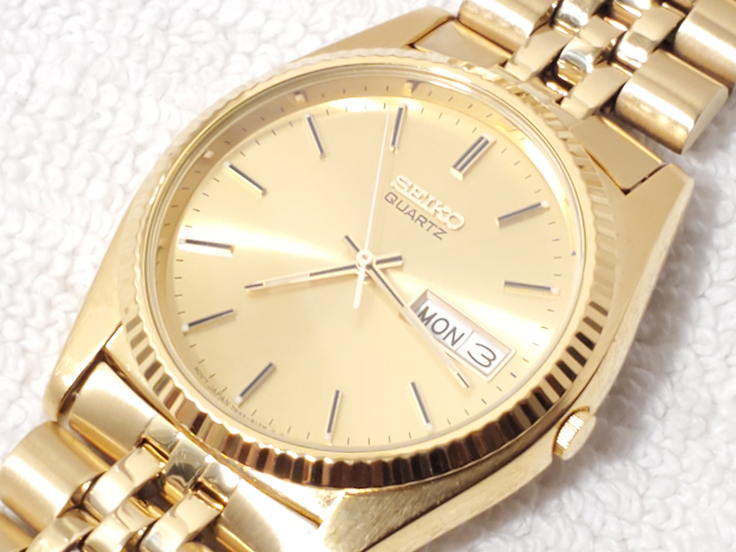 Vintage Seiko Men's Presidential Day Date Gold Tone Quartz Watch 1 Jewel S Steel