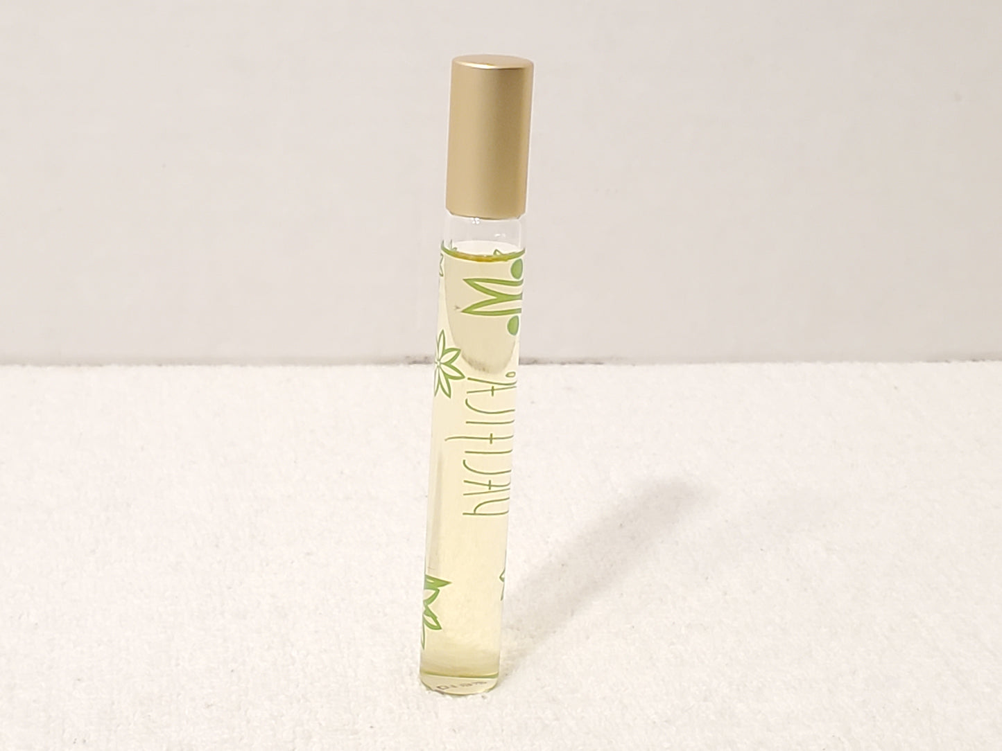Pacifica Tahitian Gardenia Women's Roll On Perfume .33 fl oz Bottle Green Floral