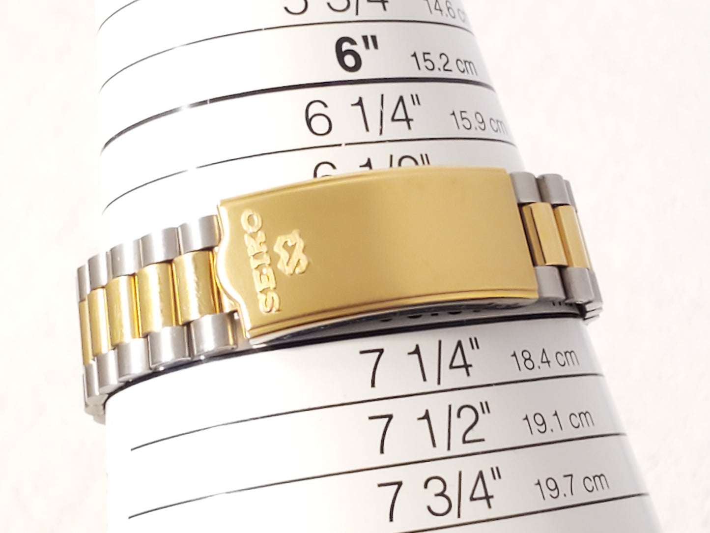 Vintage Seiko SQ Mens Day Date Quartz Watch Gold Tone Two Jewels Stainless Steel