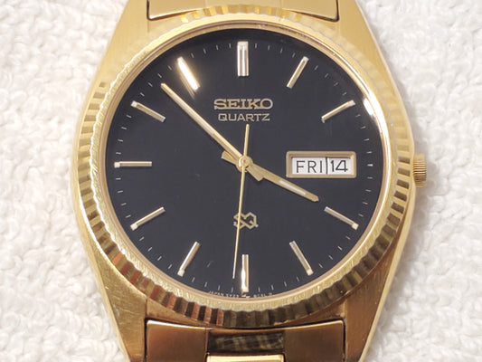 Vintage Seiko SQ Men's Presidential Day Date Gold Tone Watch One Jewel S Steel