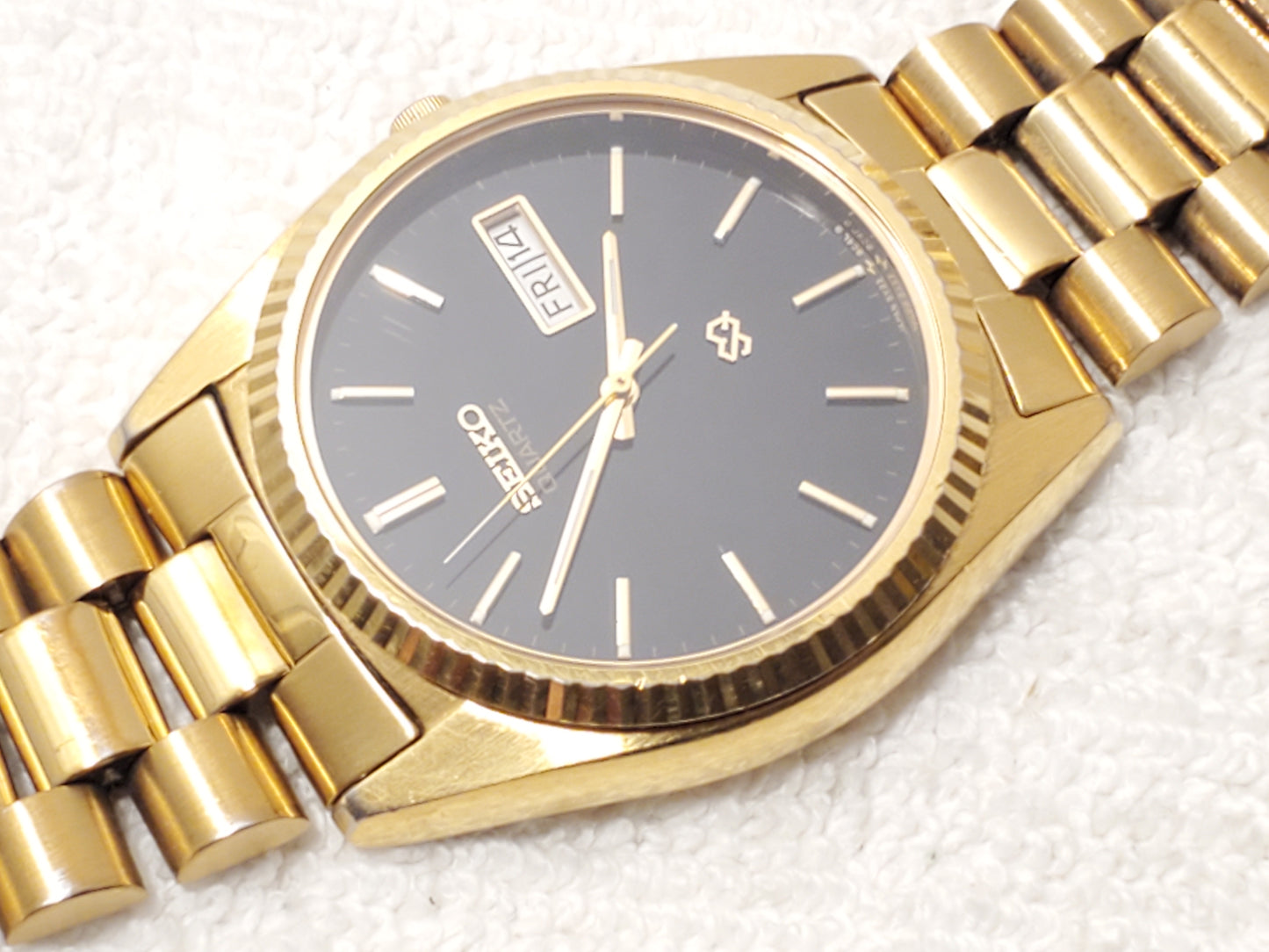 Vintage Seiko SQ Men's Presidential Day Date Gold Tone Watch One Jewel S Steel