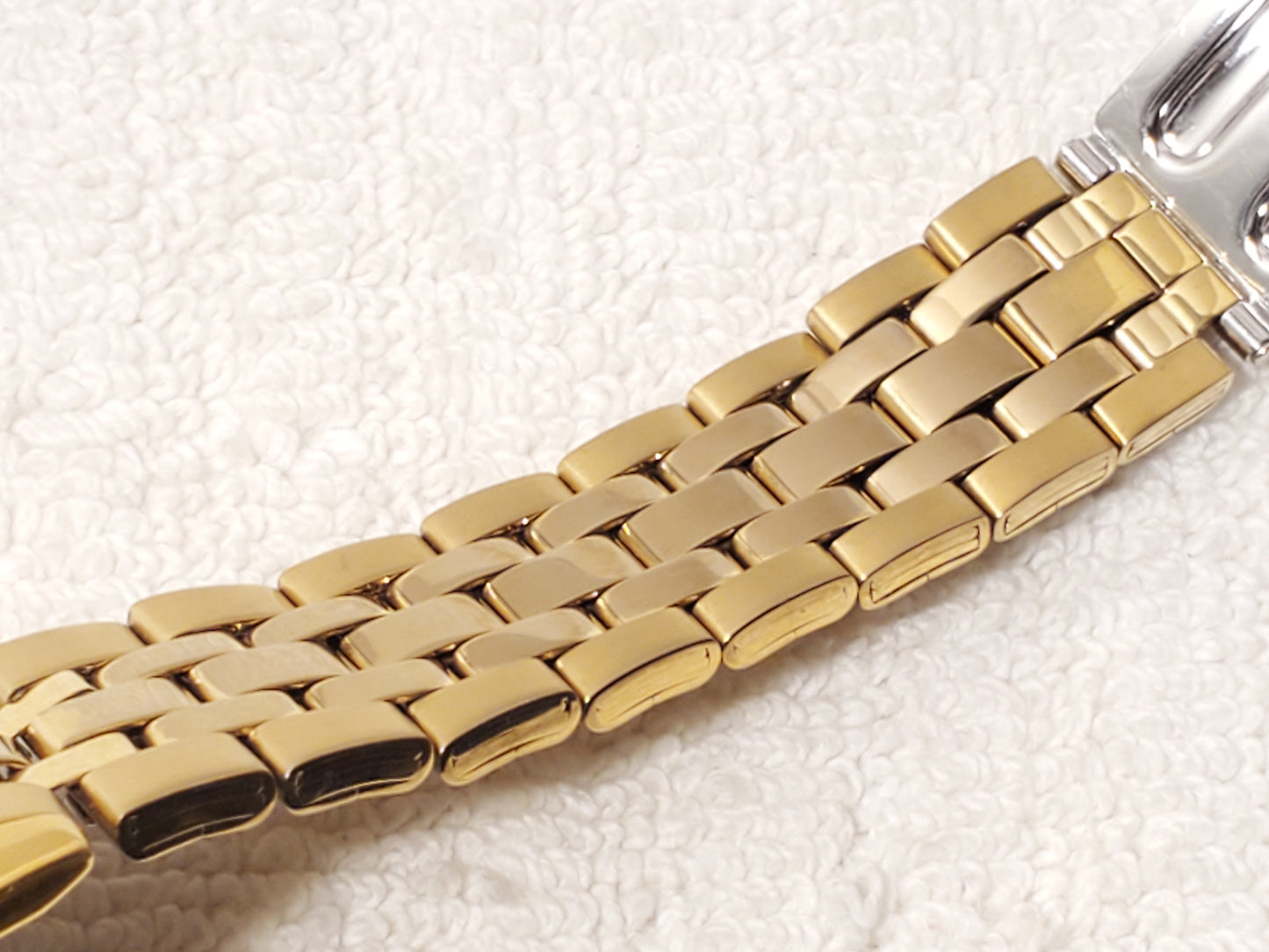 Vintage Seiko Men's Gold Tone Day Date Quartz Watch One Jewel Stainless Steel