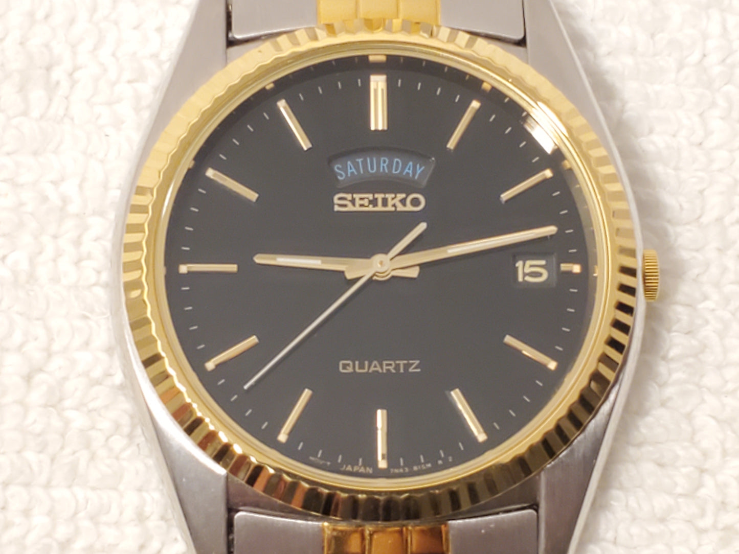 Vintage Seiko Men's Presidential Day Date Gold Tone Watch 1 Jewel Black Dial SS