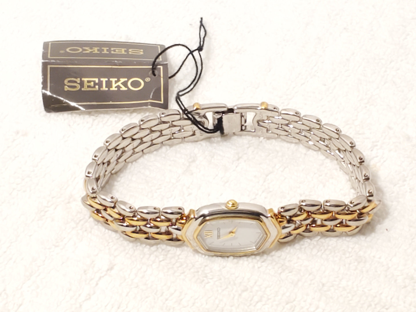 Vintage Seiko Stainless Steel Gold Tone Women's Watch White Dial Roman Numeral