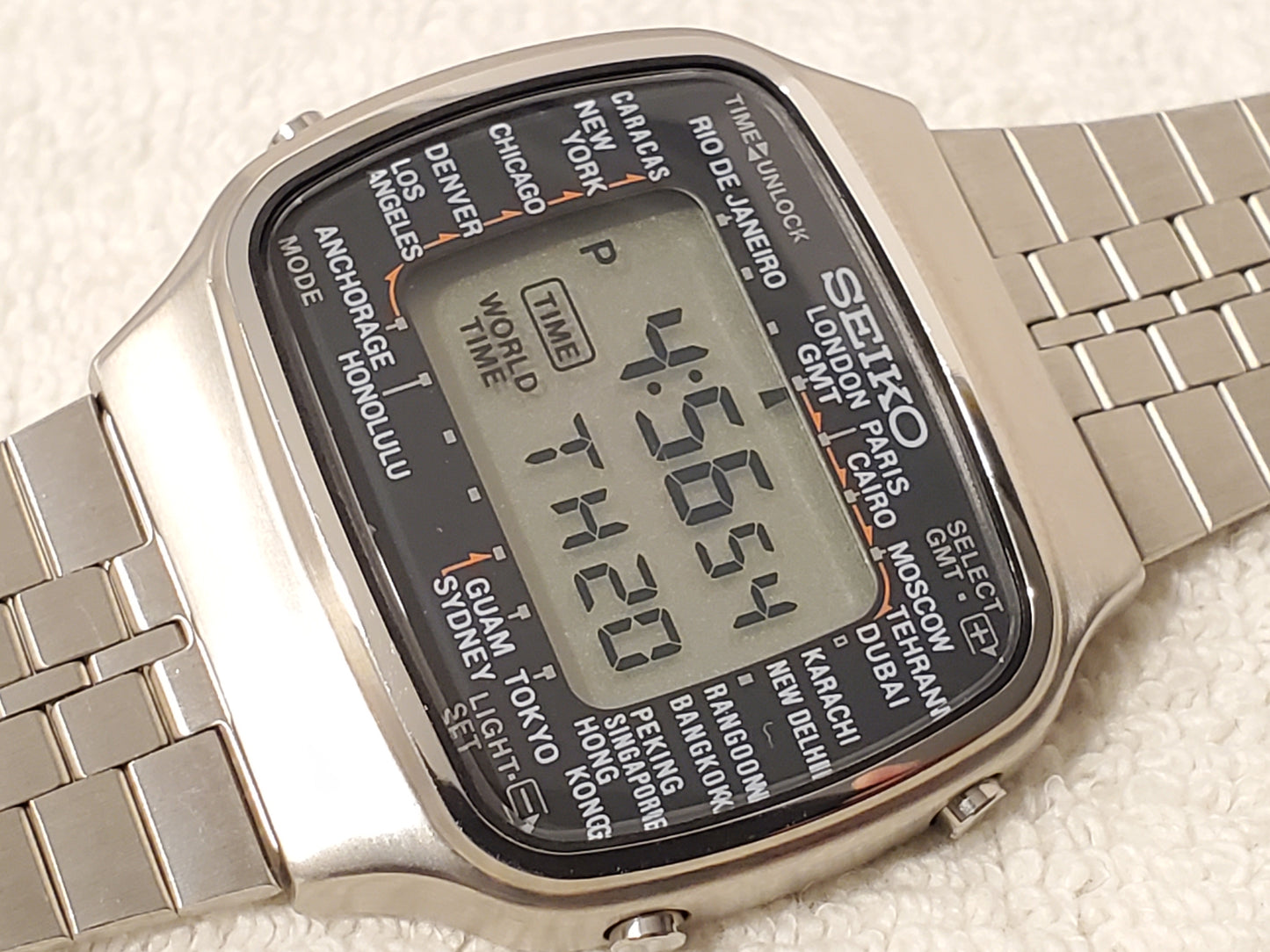 Vintage Seiko LCD World Time Digital Men's Watch Day Date Year Stainless Steel