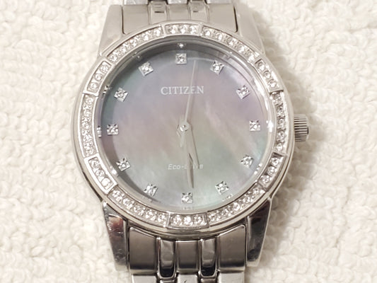 Vintage Citizen Eco Drive Diamonds Bezel Dial Mother Pearl Women's Watch S Steel